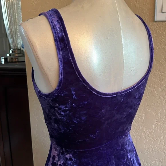 Nollie Juniors Crushed Velvet Dress color purple pull on style size small - Picture 5 of 11
